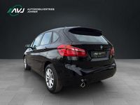 Gebraucht BMW 218 Advantage 140 PS (102 kW) 2018 Schwarz Van / Kleinbus