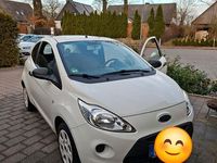 Gebraucht Ford Ka Trend 69 PS (50 kW) 2014 Weiß Kleinwagen