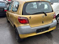 Gebraucht Toyota Yaris 2000 Gold Kleinwagen