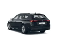 Gebraucht VW Passat Basis 150 PS (110 kW) 2024 Schwarz Kombi