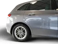 Gebraucht Mercedes B200 Progressive 163 PS (119 kW) 2025 Grau Kleinwagen