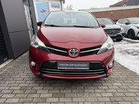 Gebraucht Toyota Verso Edition-S 147 PS (108 kW) 2017 Rot Van / Kleinbus