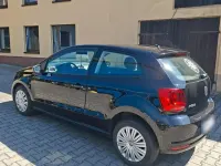 Gebraucht VW Polo Comfortline 60 PS (44 kW) 2016 Schwarz Kleinwagen