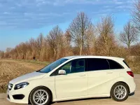 Gebraucht Mercedes B250 AMG line 211 PS (155 kW) 2016 Weiß Kleinwagen