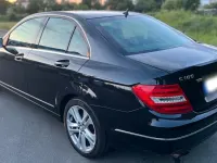 Gebraucht Mercedes C180 156 PS (114 kW) 2011 Schwarz Limousine