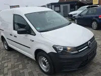 Second-hand VW Caddy 75 CP (55 kW) 2020 Alb Monovolum
