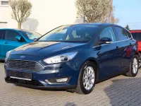 Używany Ford Focus Titanium 120 KM (88 kW) 2017 Niebieski Sedan/Limuzyna