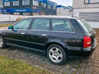 Używany Audi A4 165 KM (121 kW) 1999 Czarny Kombi