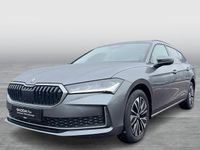 Gebraucht Skoda Superb Selection 150 PS (110 kW) 2025 Grau Kombi