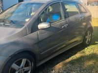 Gebraucht Mercedes B200 131 PS (96 kW) 2006 Grau Van / Kleinbus