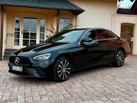 Gebraucht Mercedes E300 AMG 306 PS (225 kW) 2021 Schwarz Limousine