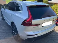Gebraucht Volvo XC60 Momentum 197 PS (144 kW) 2020 Weiß SUV
