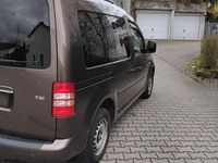 Gebraucht VW Caddy Comfortline 105 PS (77 kW) 2011 Braun Van / Kleinbus