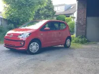 Second-hand VW up! move up! 60 CP (44 kW) 2013 Roșu Hatchback
