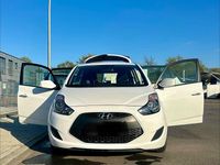 Gebraucht Hyundai ix20 Classic 90 PS (66 kW) 2015 Schwarz Kleinwagen