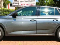 Gebraucht Skoda Scala Essence 95 PS (69 kW) 2024 Graphite grey Kleinwagen