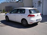 Gebraucht VW Golf VI 80 PS (58 kW) 2009 Weiß Kleinwagen