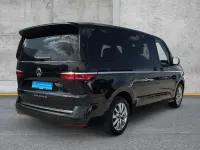 Gebraucht VW T7 Style 150 PS (110 kW) 2025 Schwarz Van
