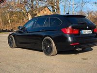Gebraucht BMW 330 Sport Line 286 PS (210 kW) 2015 Schwarz Kombi