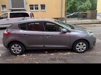 Gebraucht Renault Mégane III 116 PS (85 kW) 2014 Silber Kleinwagen