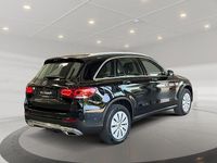 Gebraucht Mercedes GLC300e 306 PS (225 kW) 2022 Unilack schwarz SUV