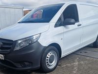 Gebraucht Mercedes Vito 114 PS (83 kW) 2016 Arktikweiss Van