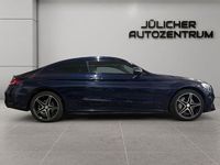 Gebraucht Mercedes C300 AMG line 245 PS (180 kW) 2017 Blau Coupé