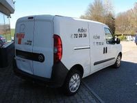 Gebraucht Opel Combo 95 PS (69 kW) 2017 Weiß Van / Kleinbus