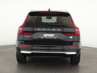 Gebraucht Volvo XC60 Core 349 PS (256 kW) 2023 Onyx black SUV