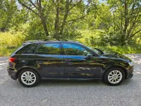 Gebraucht Audi A3 Sportback e-tron Sport 204 PS (150 kW) 2018 Schwarz Kleinwagen