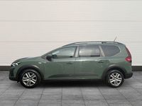 Gebraucht Dacia Jogger Expression 110 PS (80 kW) 2023 Grün Van / Kleinbus