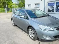 Gebraucht Opel Astra Selection 120 PS (88 kW) 2011 Grau Limousine