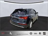 Gebraucht Audi Q5 Advanced 204 PS (150 kW) 2023 Manhattan gray metallic SUV