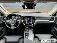 Gebraucht Volvo V60 CC Pro 190 PS (139 kW) 2019 Weiss Kombi