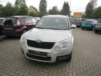 Gebraucht Skoda Yeti Plus Edition 110 PS (80 kW) 2013 Brilliantsilber metallic SUV