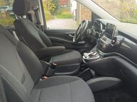 Gebraucht Mercedes V220 Edition 163 PS (119 kW) 2014 Braun Van / Kleinbus