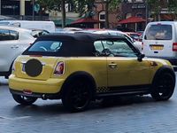Gebraucht Mini One Cabriolet 98 PS (72 kW) 2010 Gelb Cabrio