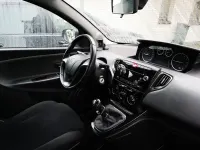 Gebraucht Lancia Ypsilon Gold 69 PS (50 kW) 2013 Schwarz Kleinwagen