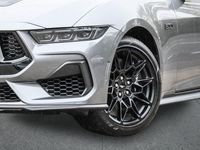 Neu Ford Mustang Convertible 446 PS (328 kW) 2026 Grau Cabrio