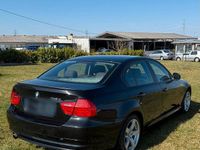 Second-hand BMW 318 143 CP (105 kW) 2009 Negru Berlinǎ