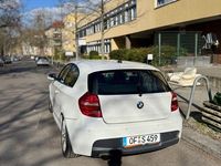 Gebraucht BMW 116 Lifestyle 122 PS (89 kW) 2009 Weiß Kleinwagen