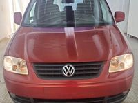 Gebraucht VW Caddy Team 105 PS (77 kW) 2010 Rot Van / Kleinbus