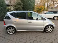 Używany Mercedes A210 140 KM (102 kW) 2003 Srebrny Minivan