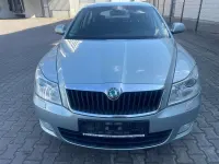 Gebraucht Skoda Octavia Elegance 160 PS (117 kW) 2009 Arcticgr}n metallic Limousine