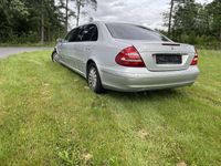 Gebraucht Mercedes E350 Classic 272 PS (200 kW) 2006 Silber Limousine