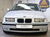 Gebraucht BMW 323 170 PS (125 kW) 1998 Silber Limousine