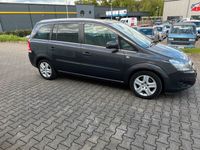 gebraucht Opel Zafira 1.7 CDTI Navi 7 Sitzer Tempomat SitzH AHK TÜV 03/26