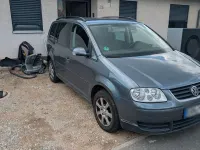 Gebraucht VW Touran 140 PS (102 kW) 2006 Grau Van / Kleinbus