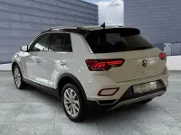 Gebraucht VW T-Roc Style 110 PS (80 kW) 2023 Pure white schwarz SUV