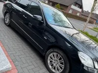 Gebraucht Mercedes E220 170 PS (125 kW) 2011 Schwarz Kombi